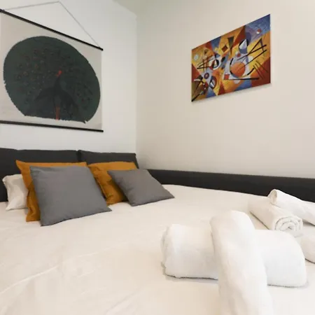 Apartamento Rentalsevilla Descubriendo En Pareja *